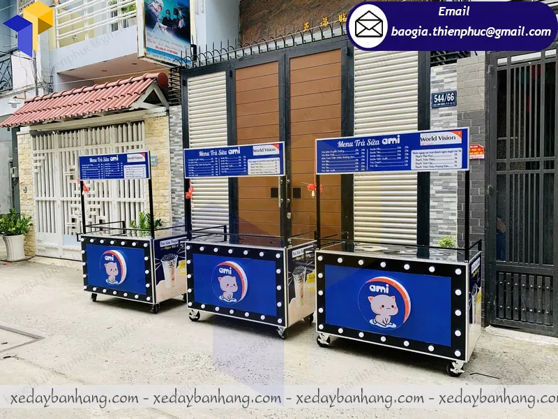 xe sắt bán trà sữa