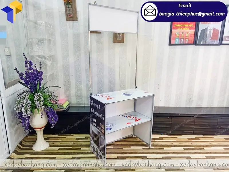 mẫu xe cafe bán vỉa hè
