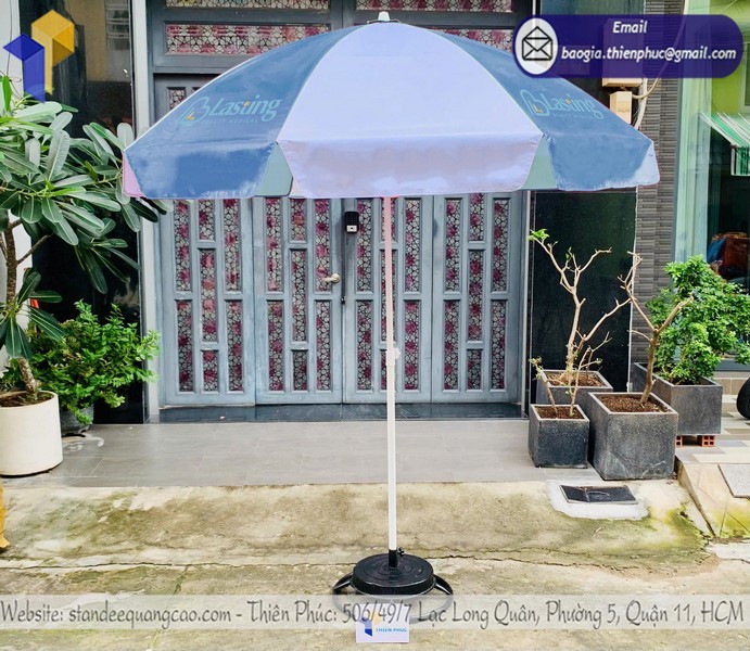 bảng giá dù quảng cáo showroom Nha Trang