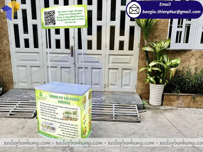 báo giá booth nhựa bán trái cây sấy