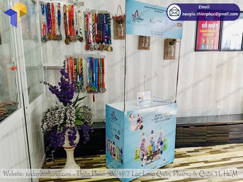 báo giá booth quảng cáo siêu thị