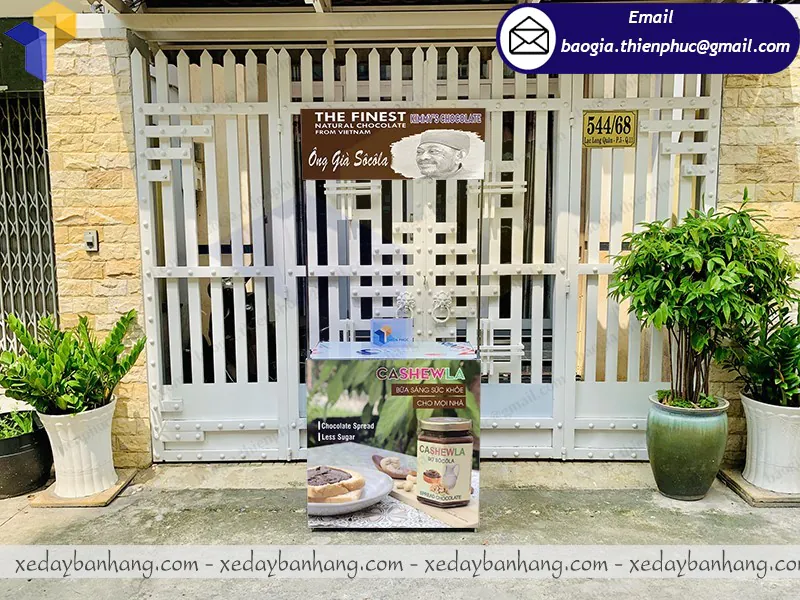 báo giá booth sắt quảng cáo bơ sôcôla