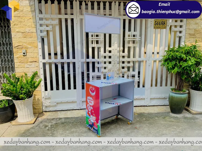 báo giá quầy sampling sắt bán trầm hương