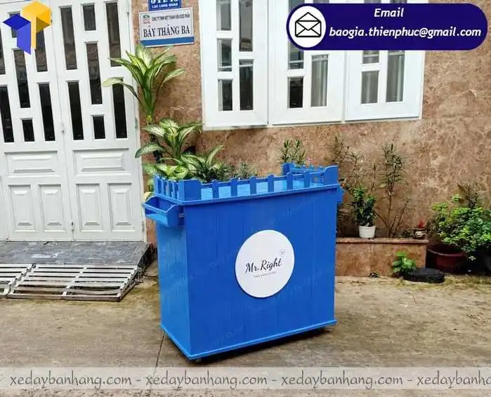báo giá tủ gỗ bán cafe vỉa hè