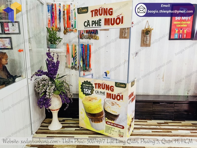 booth bán cà phê trứng mang đi tphcm