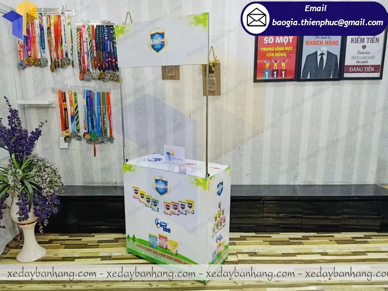 booth bán hàng bằng sắt giá bao nhiêu