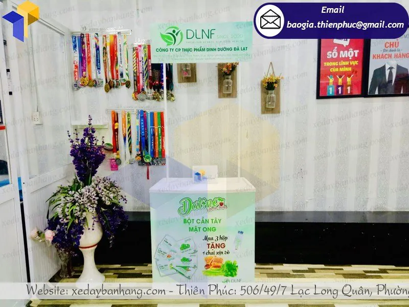 booth nhựa bán thực phẩm