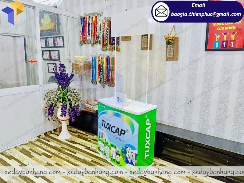booth nhựa lắp ráp bán hàng độc lạ
