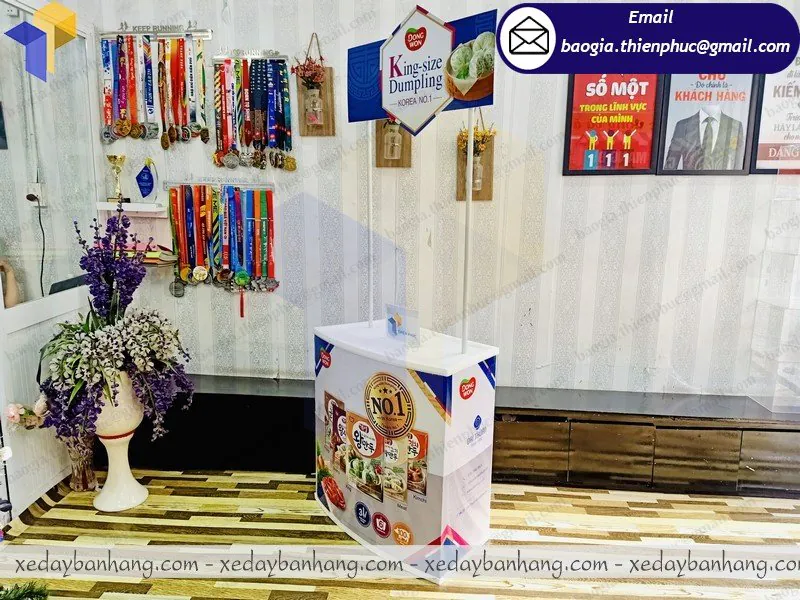 booth nhựa mini bán hàng lưu động