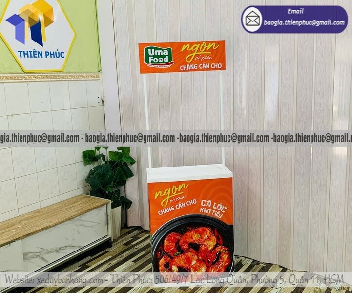 Booth nhựa quảng cáo lưu động cho PG bán hàng