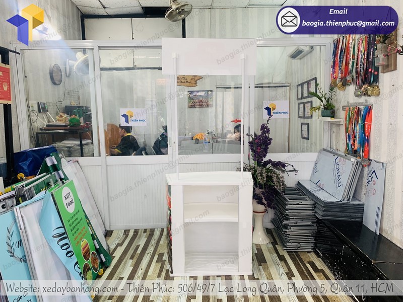 booth nhựa sampling đẹp