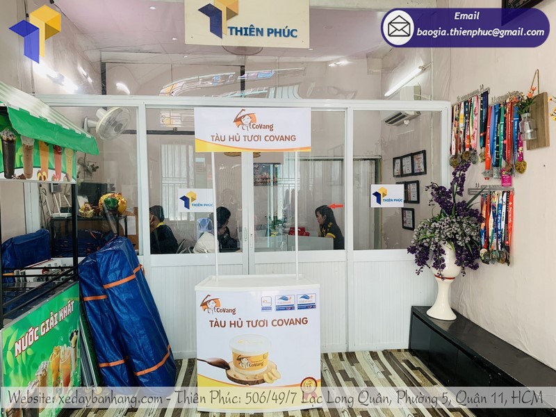 Booth nhựa quảng cáo siêu thị uy tín