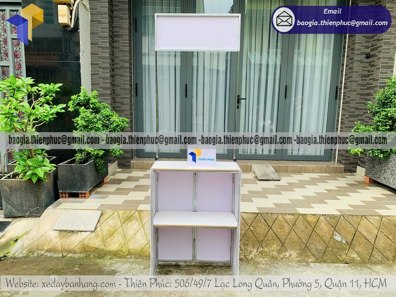 Booth PG đứng tiếp thị sản phẩm sự kiện bằng sắt setup nhanh di động