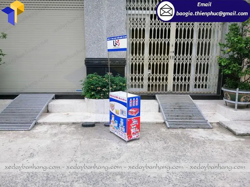 booth sampling sắt giá rẻ