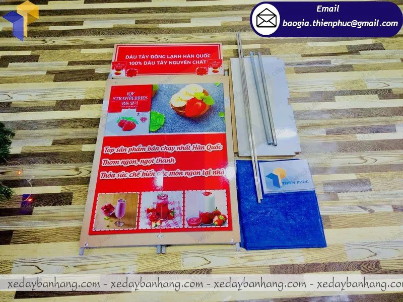 booth sắt bán dâu tây giá rẻ