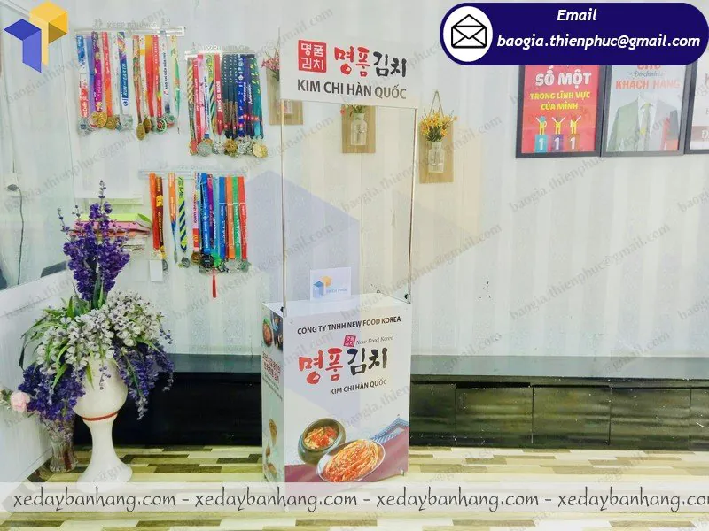 booth sắt bán kim chi