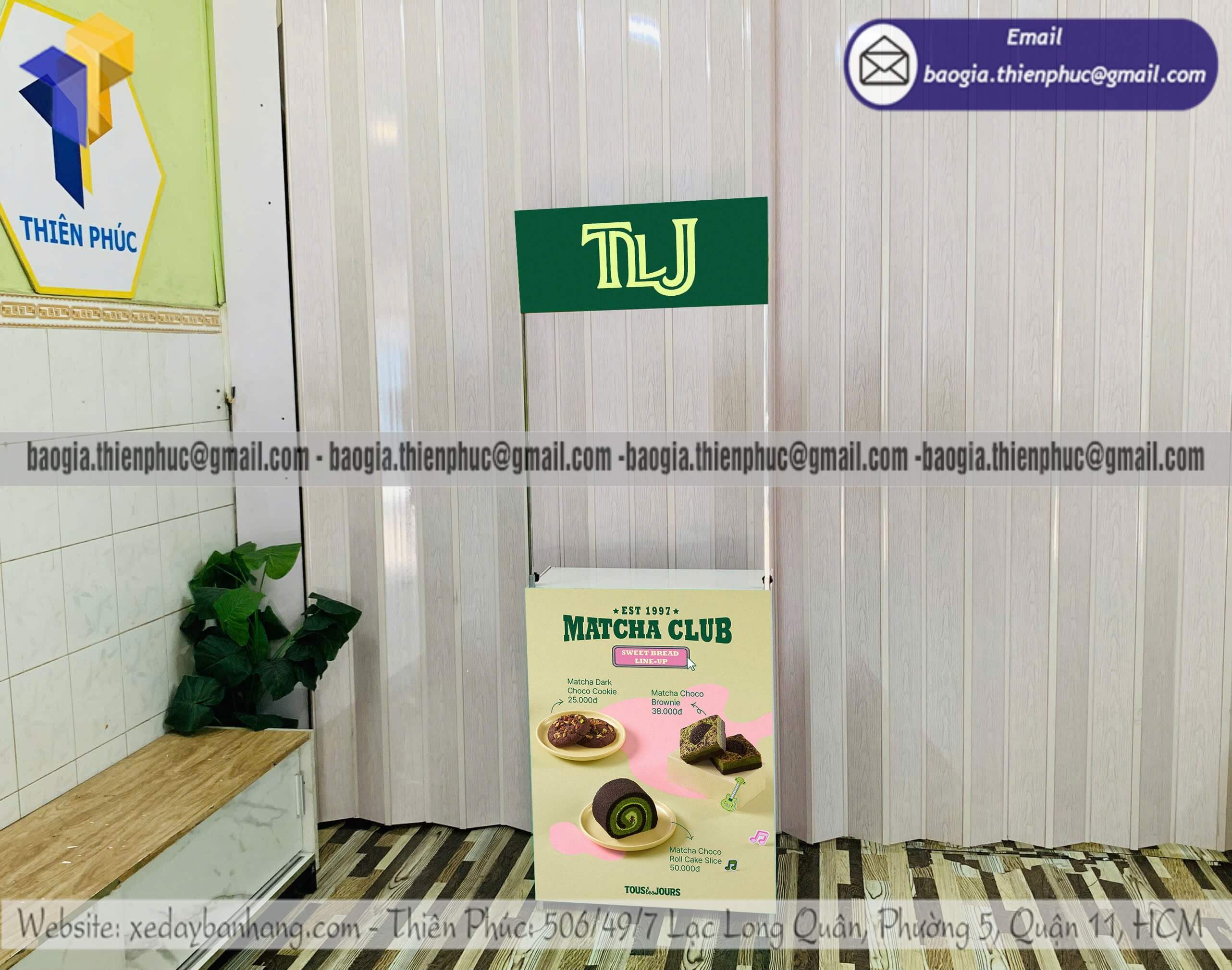 Booth sắt mini tiếp thị mẫu dùng thử tại siêu thị Booth sắt mini tiếp thị mẫu dùng thử tại siêu thị