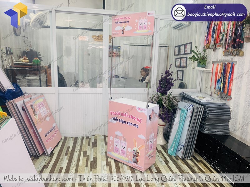 booth sắt sampling giá rẻ tphcm