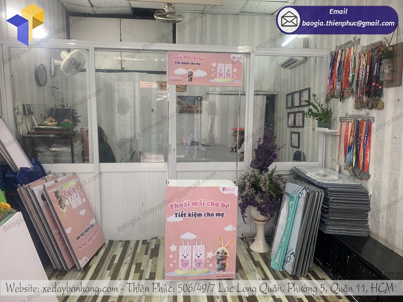 booth sắt sampling giá rẻ