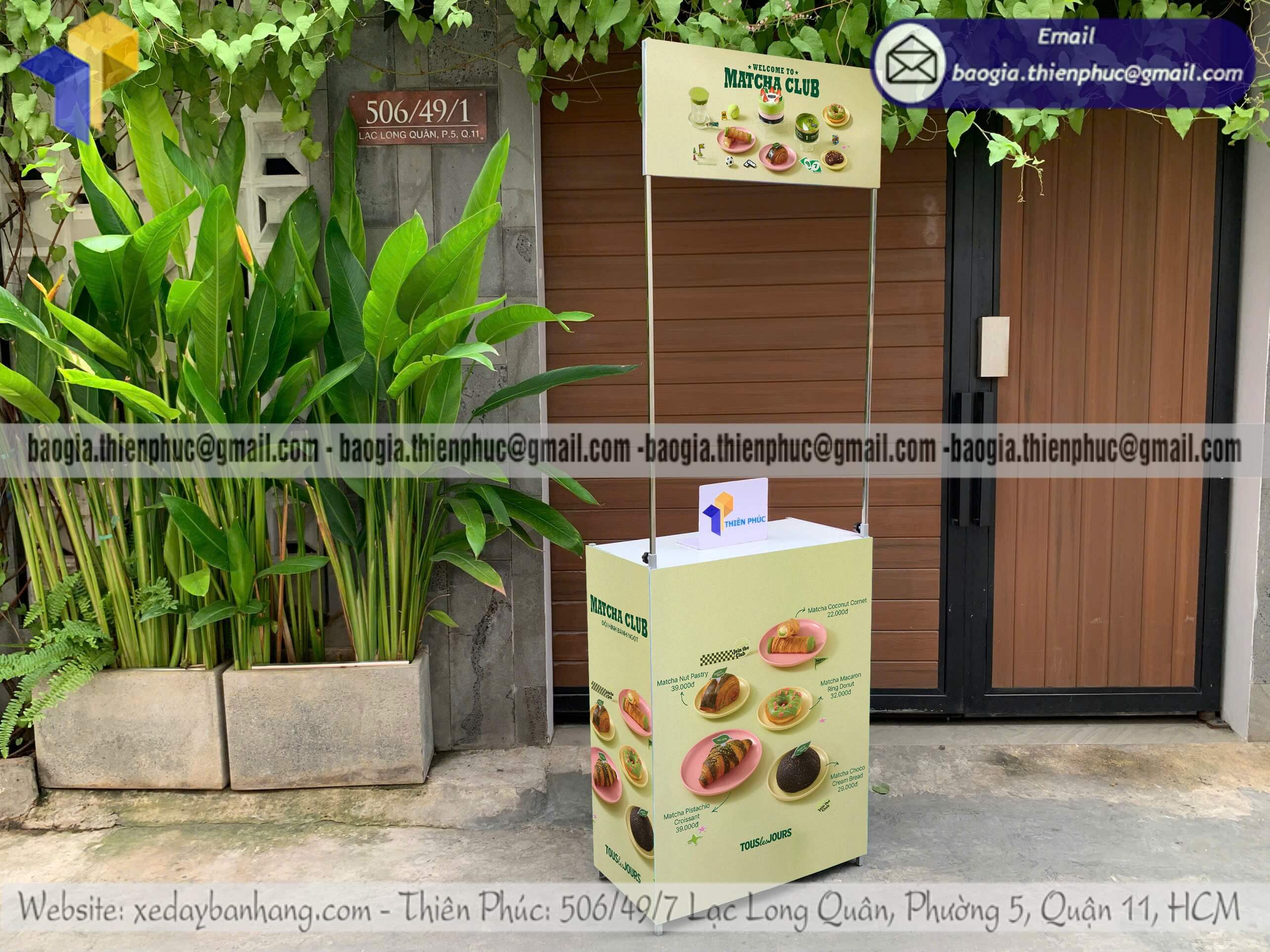 Booth sắt sampling mini quảng cáo ngoài trời event sang xịn minimal hiện đại