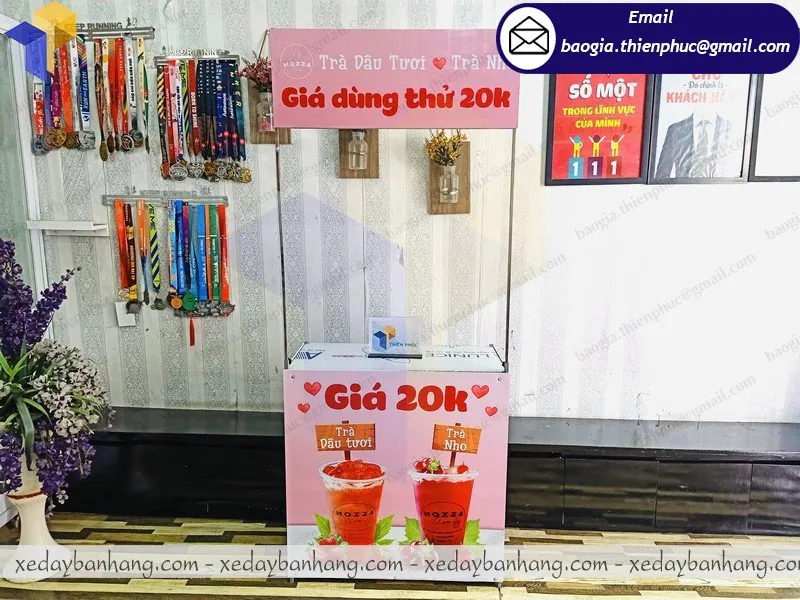 đặt làm booth bán hàng mini