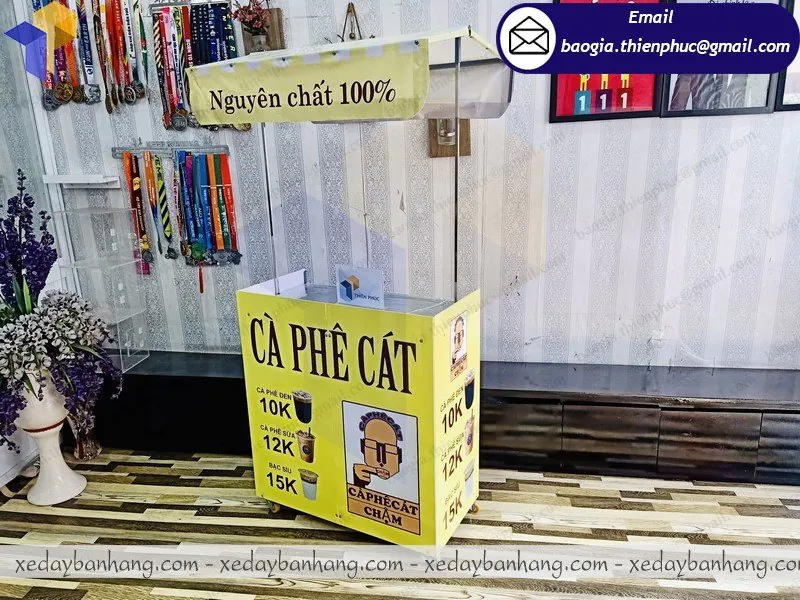 đặt làm booth lắp ráp bán cafe đá