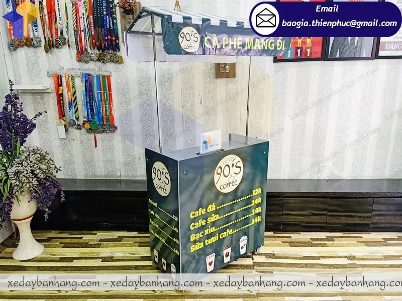 đặt làm booth lắp ráp bán cafe đá