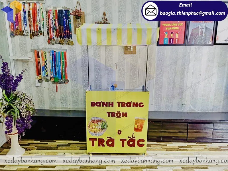 đặt làm booth lắp ráp bán trà tắc
