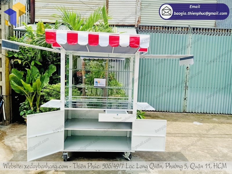 đặt làm tủ xiên que bằng inox
