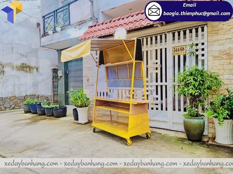 đặt làm xe bán cà phê pha máy