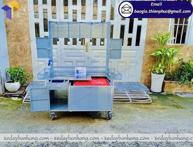 đặt làm xe bán cafe vỉa hè