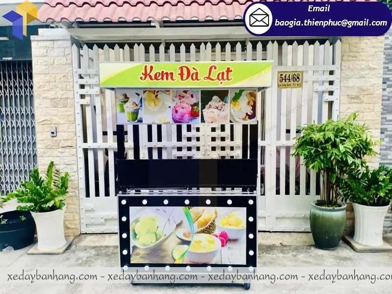 đặt làm xe đẩy bán kem bằng sắt