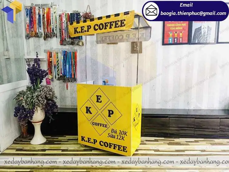 đặt làm xe tháo lắp bán cafe