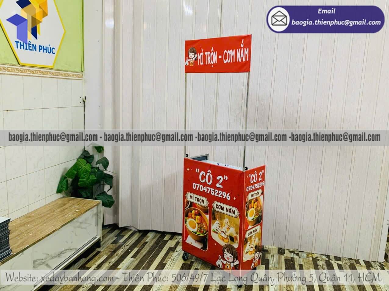 Đặt xe lắp ráp bán cơm nắm mini xếp gọn bán rong hàng bán buổi sáng và chiều