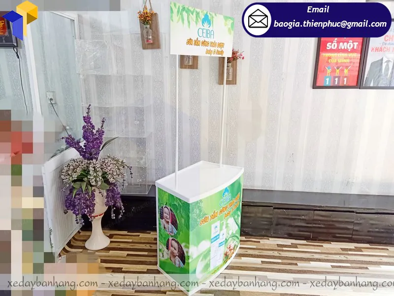 đóng booth bán hàng lưu động bằng nhựa giá rẻ