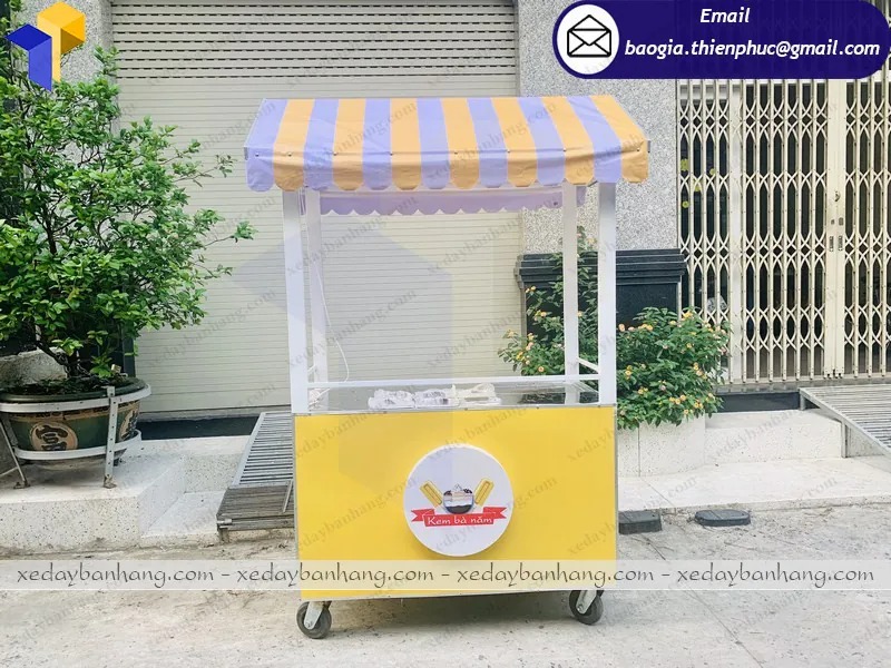 đóng xe đẩy bán kem dạo inox