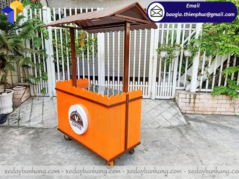 đóng tủ gỗ bán cà phê giá rẻ