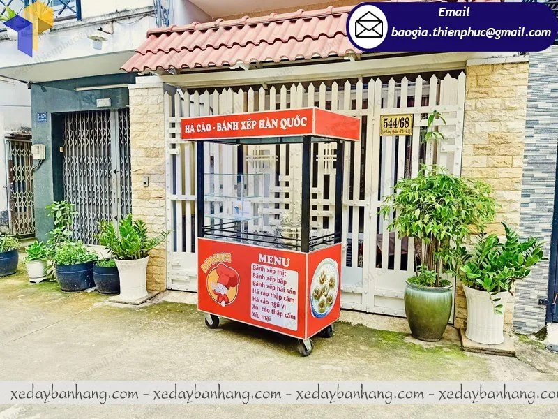 đóng xe sắt bán thức ăn nhanh lưu động