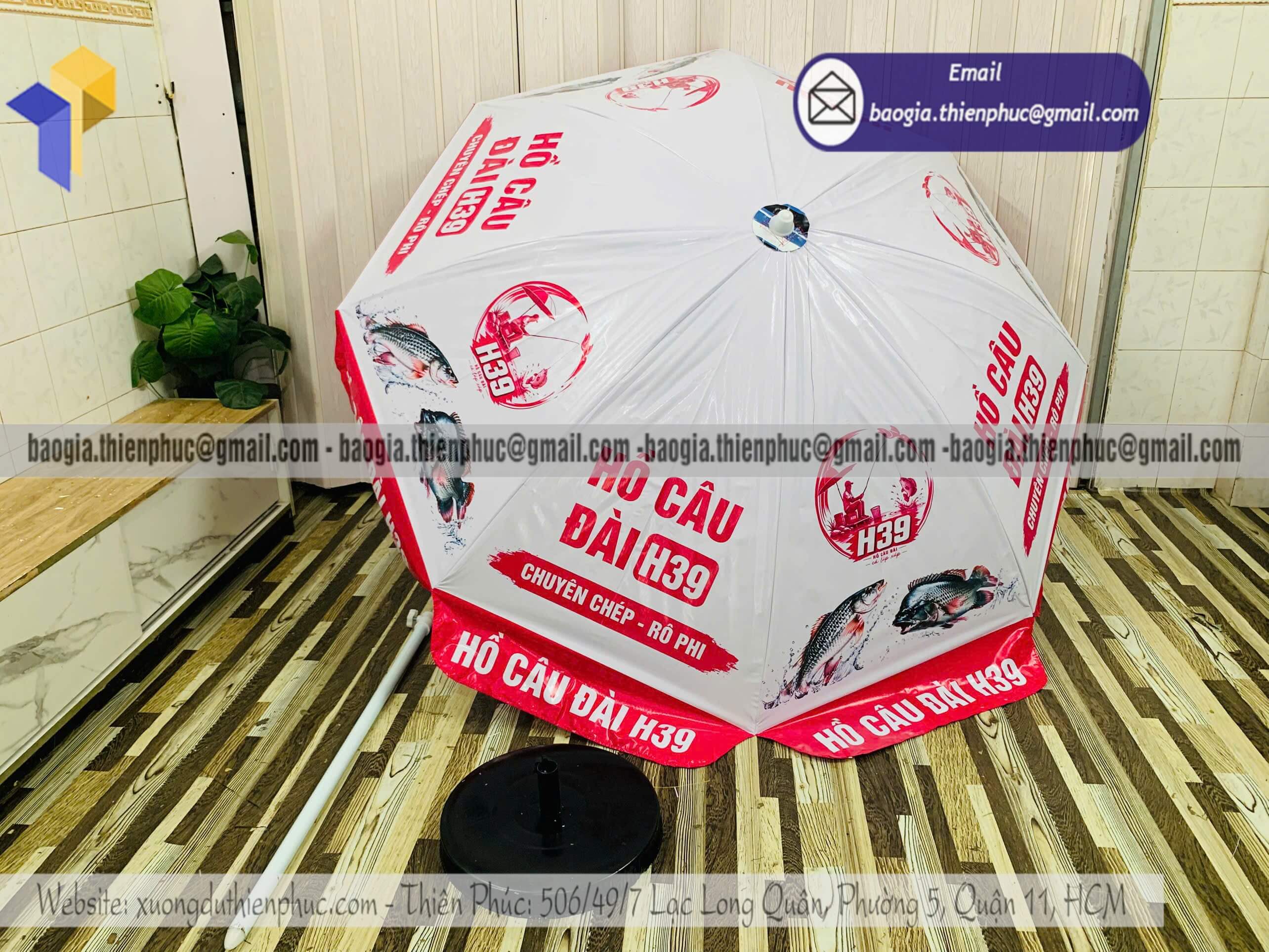 Dù tròn quảng cáo dùng che nắng ngoài trời in logo bán tại Hà Nội, Đà Nẵng, TPHCM, Cần Thơ giao hàng nhanh