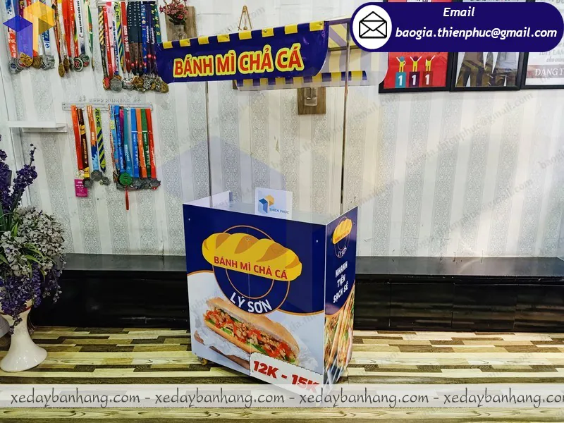 giá booth lắp ráp bán bánh mì là bao nhiêu