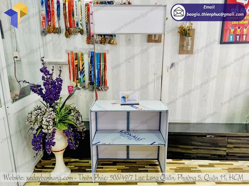 gia công Quầy cà phê di động