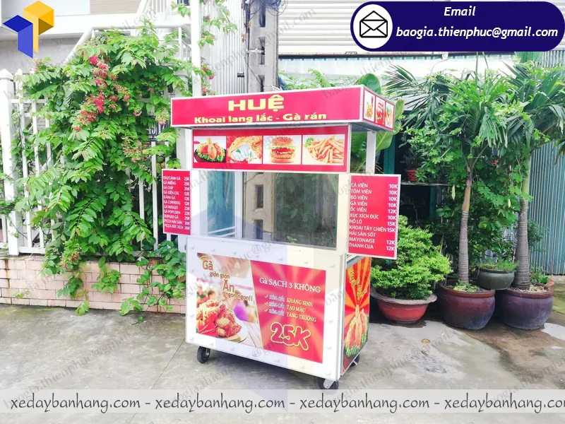 Xe inox bán gà rán ở nha trang