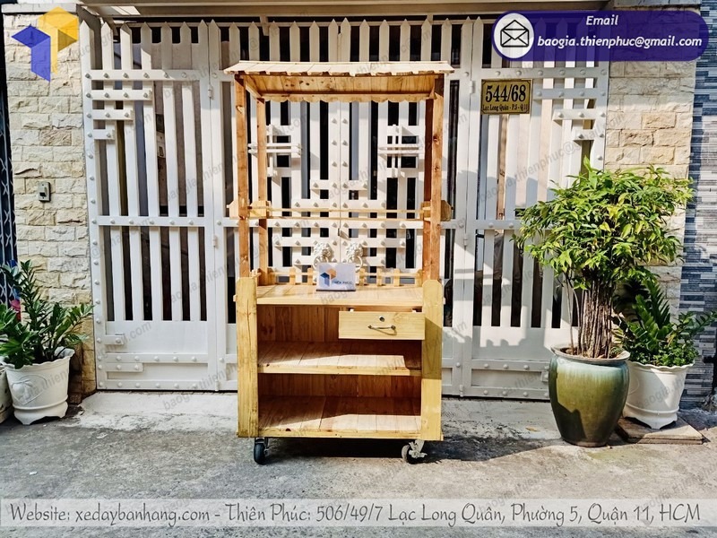 hình ảnh quầy xe bán đồ ăn vặt