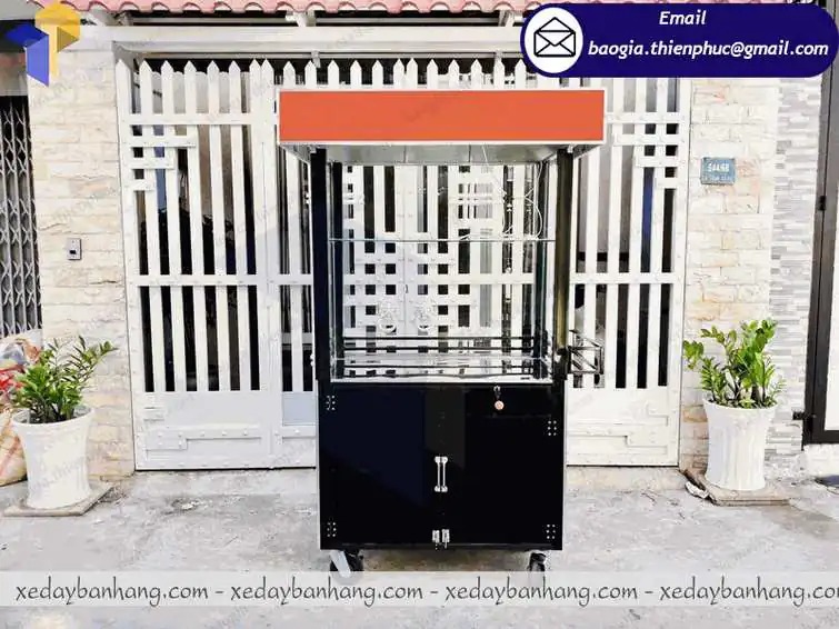 hình ảnh xe bán đồ ăn vặt bánh mì