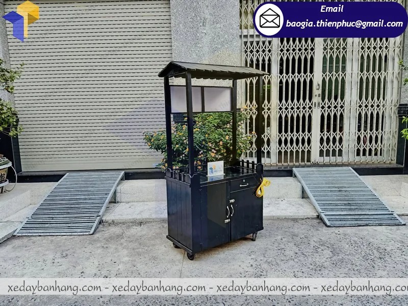 hình ảnh xe bán trà sữa vỉa hè