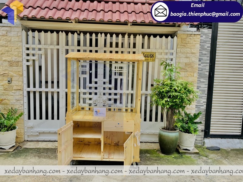hình ảnh xe đẩy bán thức ăn nhanh
