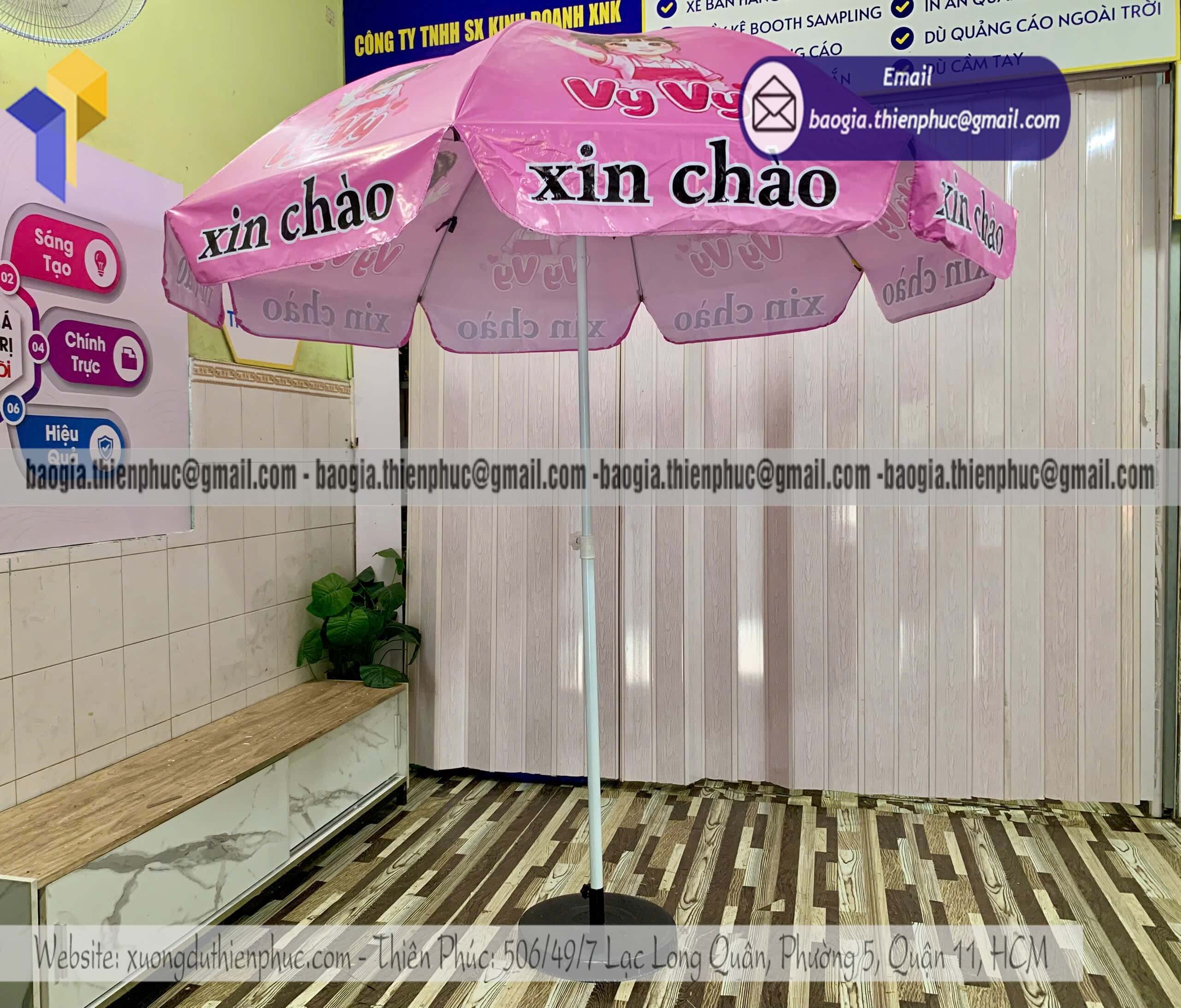 In dù tròn bạt quảng cáo ngoài trời cho quán cafe