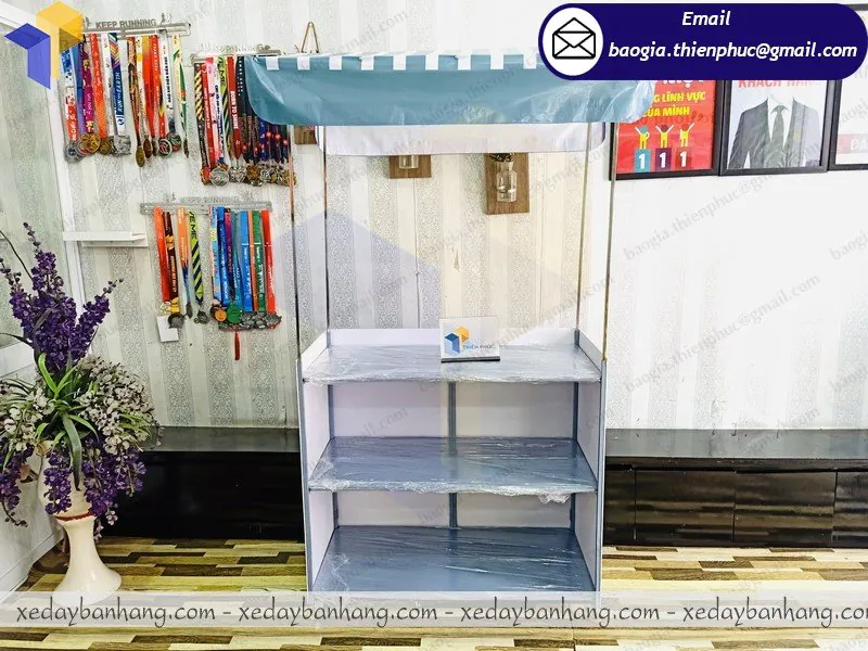 kệ lắp ráp bán thức ăn vặt giá bao nhiêu