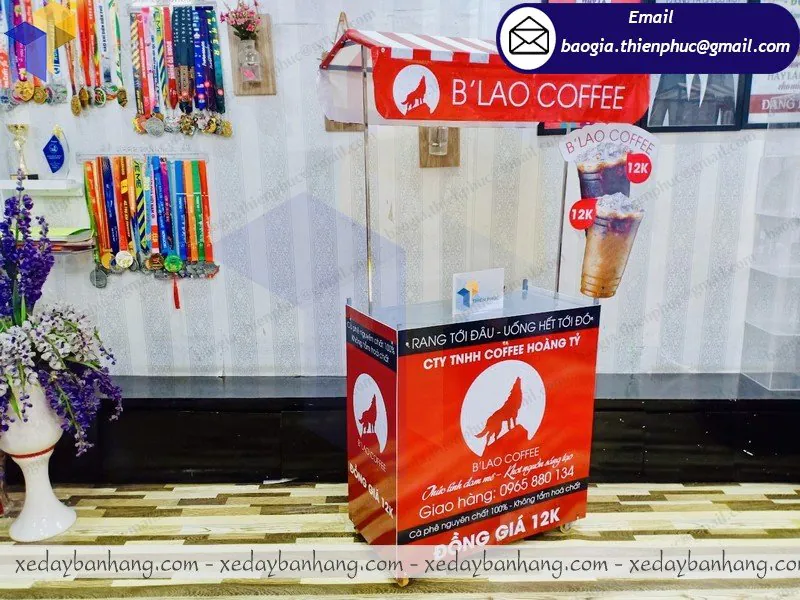 mẫu booth bán hàng lắp ráp đẹp