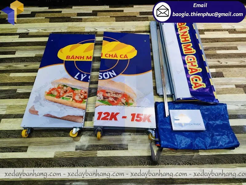 mẫu booth lắp ráp bán bánh mì đẹp
